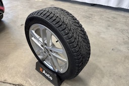 punainen Audi A3 2021 kuva 40.