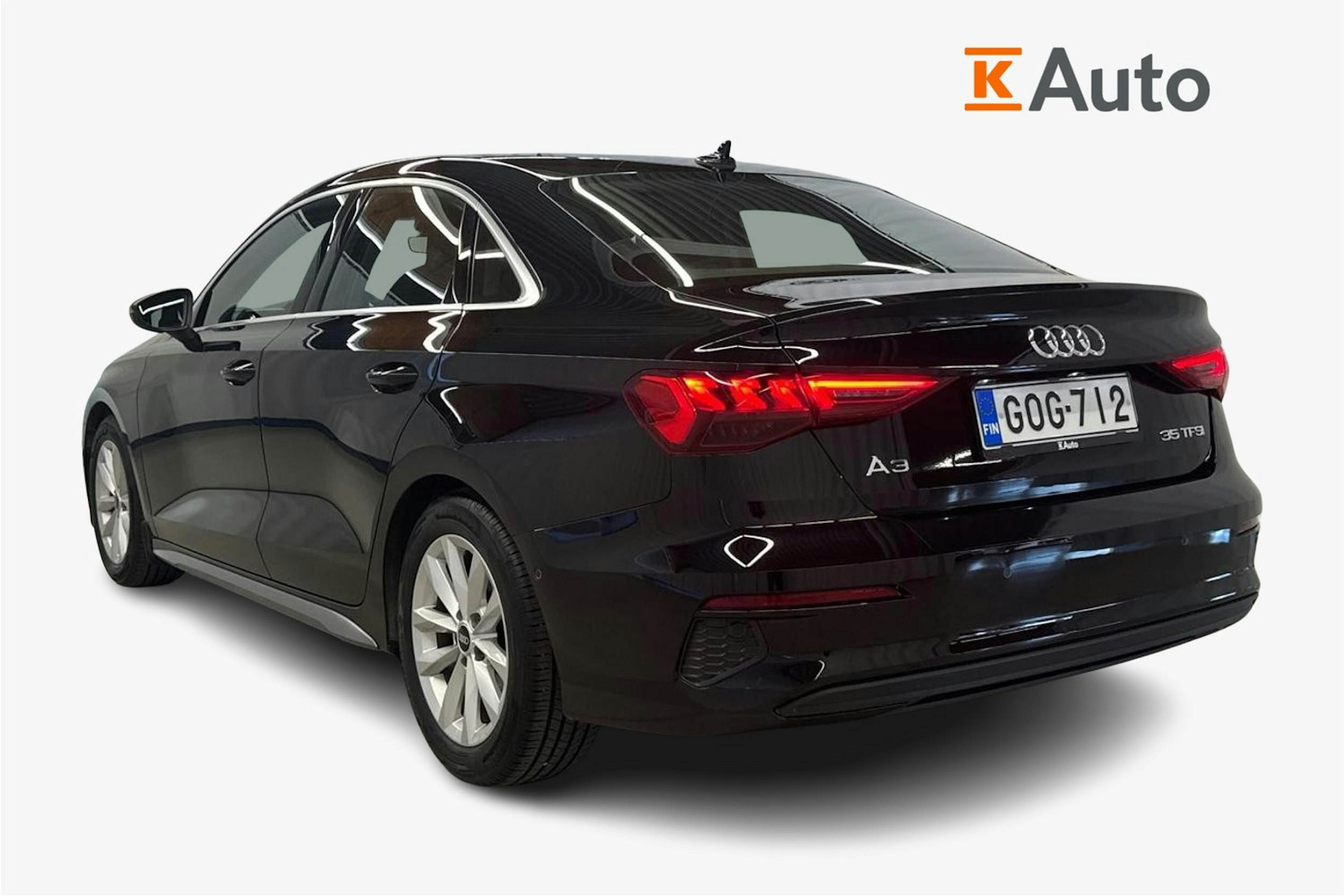 musta Audi A3 2021 kuva 2.