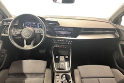 musta Audi A3 2021 kuva 9.