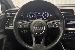 musta Audi A3 2021 kuva 14.