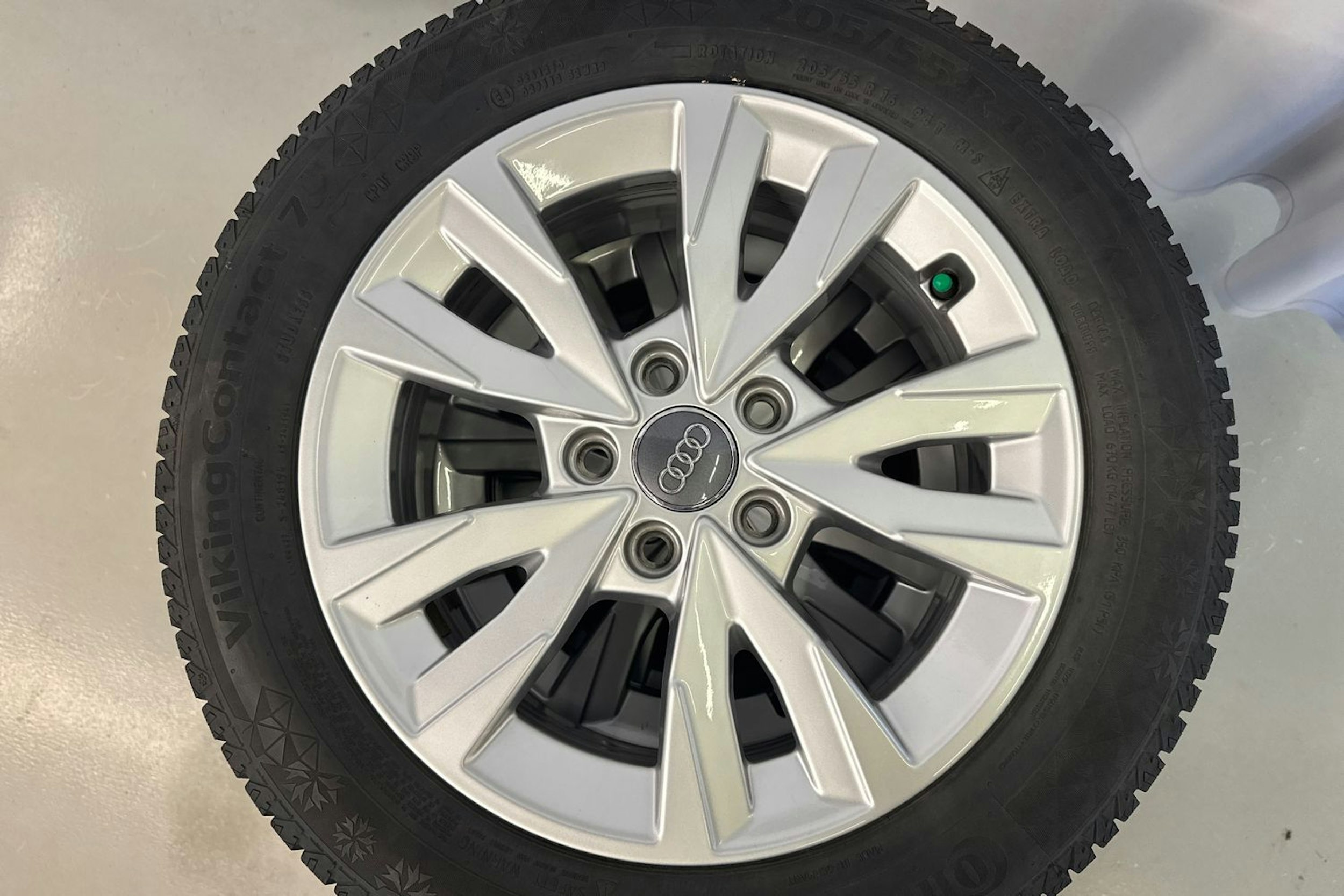 musta Audi A3 2021 kuva 23.