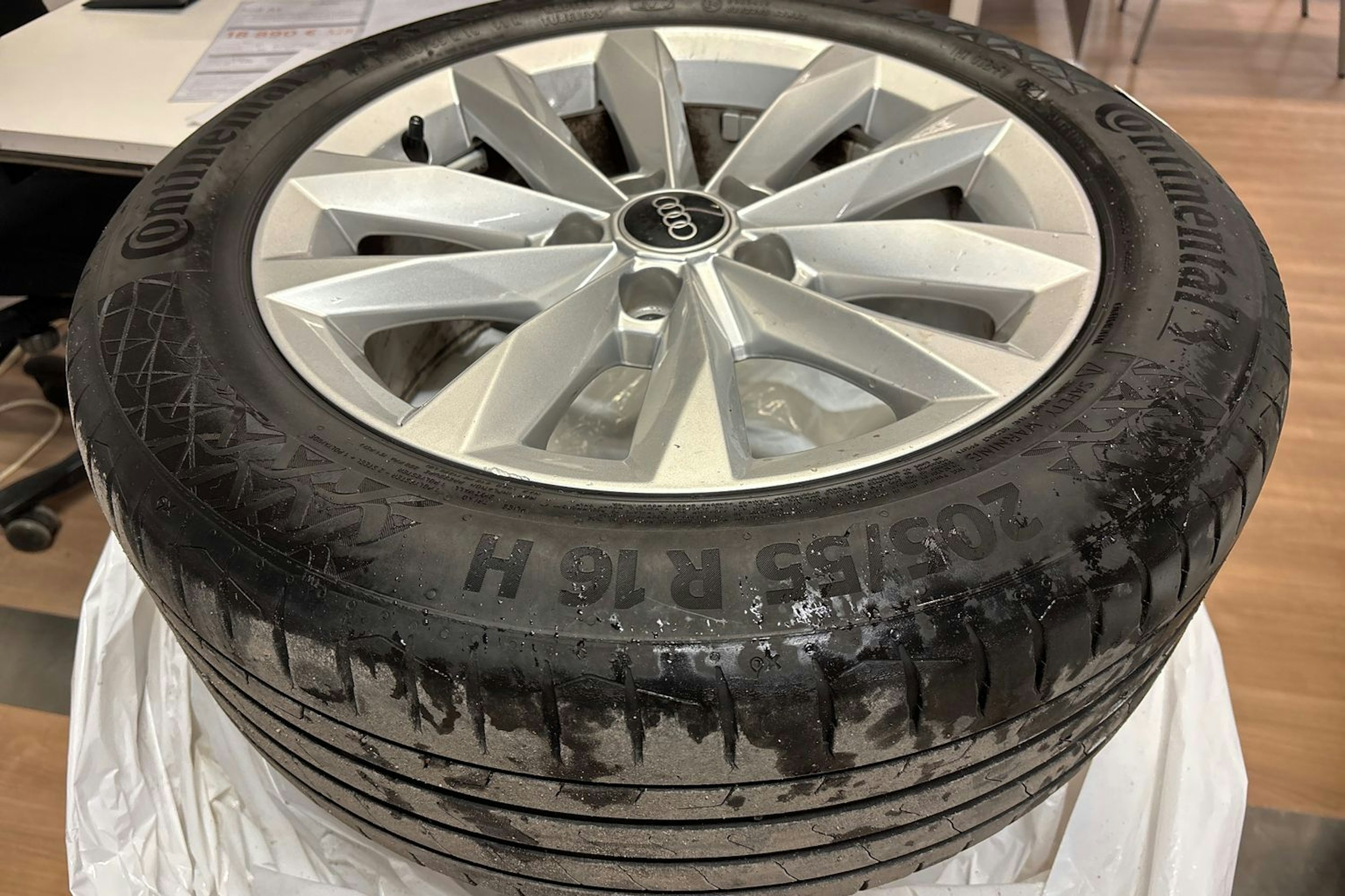 valkoinen Audi A3 2021 kuva 15.