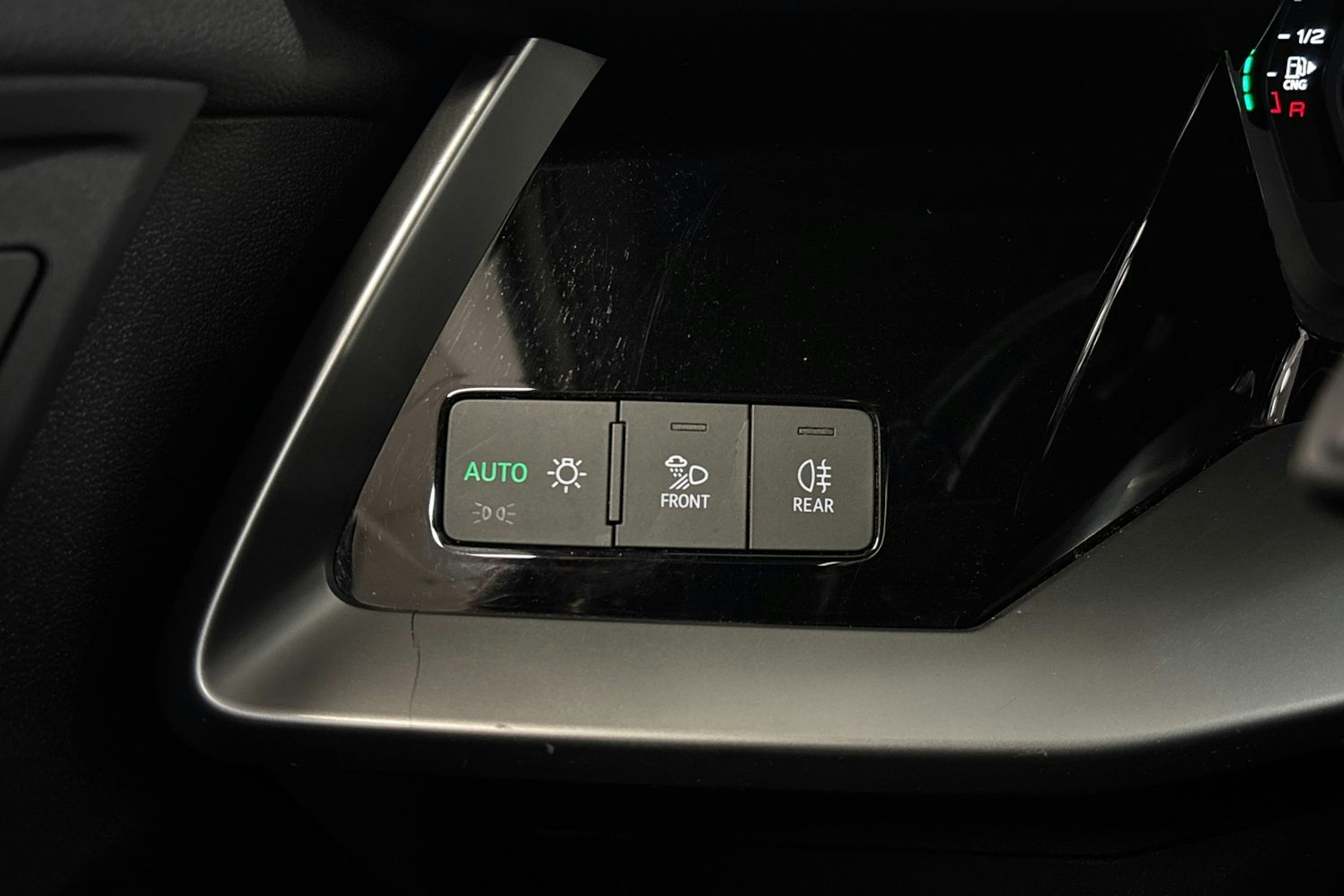 valkoinen Audi A3 2021 kuva 17.