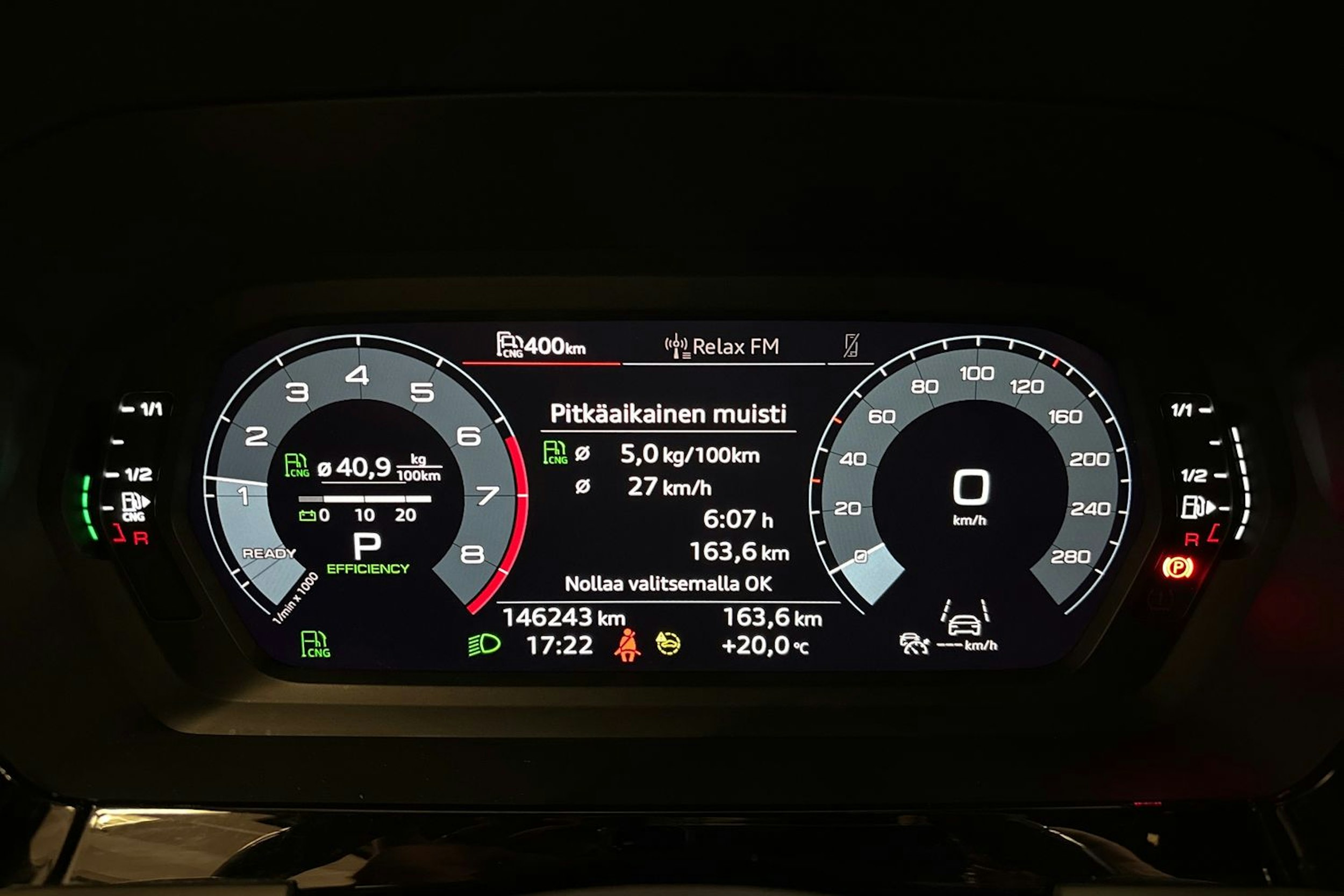 valkoinen Audi A3 2021 kuva 19.