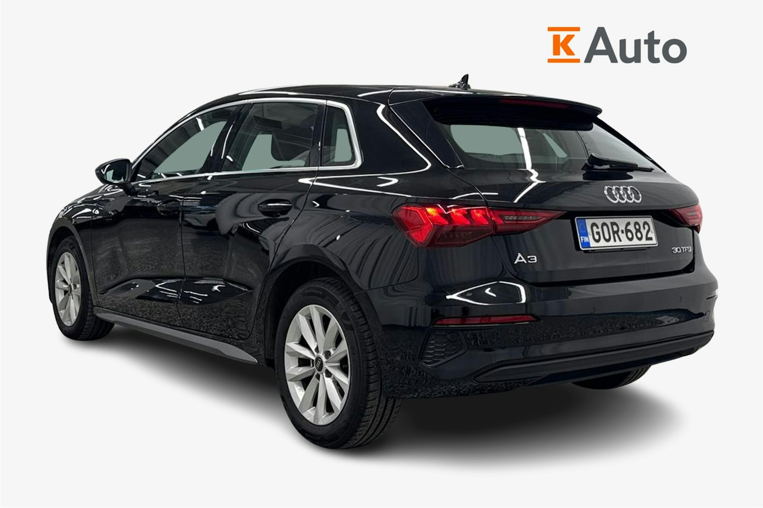 Musta Audi A3 2021 kuva 2.