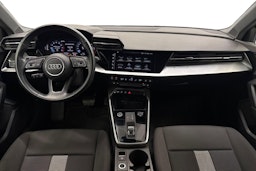 Musta Audi A3 2021 kuva 9.