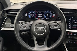 Musta Audi A3 2021 kuva 14.