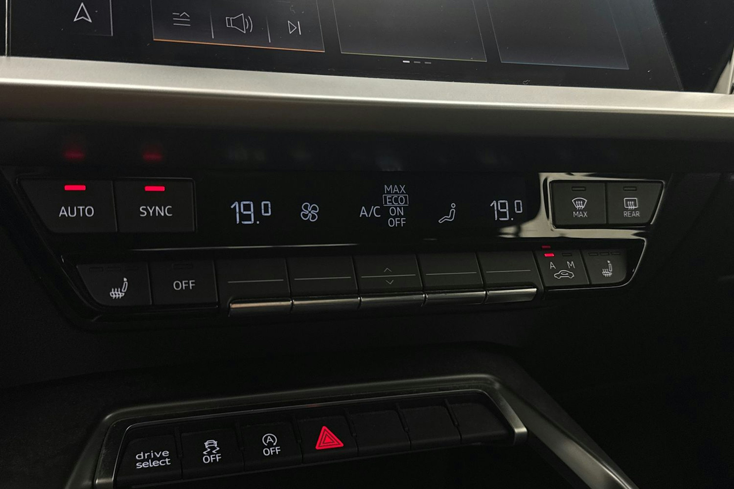 Musta Audi A3 2021 kuva 23.