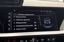 Musta Audi A3 2021 kuva 30.