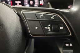 valkoinen Audi A3 2021 kuva 17.