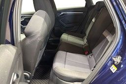 sininen Audi A3 2021 kuva 10.