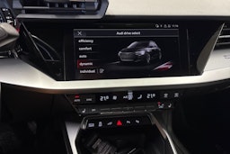 sininen Audi A3 2021 kuva 20.