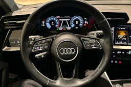 Musta Audi A3 2021 kuva 16.