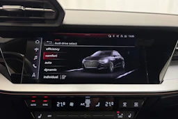 musta Audi A3 2021 kuva 24.