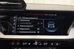 musta Audi A3 2021 kuva 25.