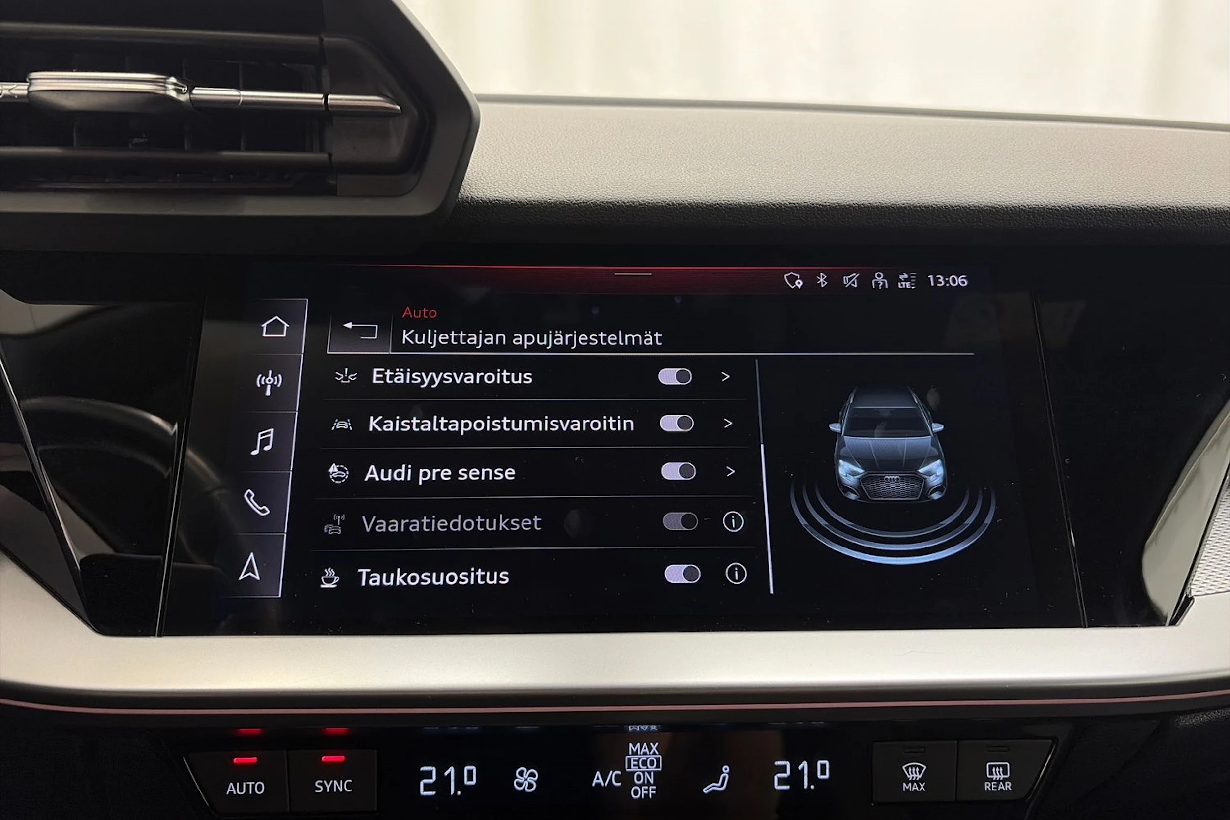 musta Audi A3 2021 kuva 26.