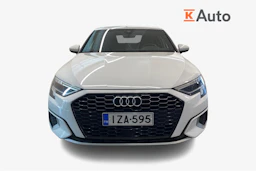 valkoinen Audi A3 2021 kuva 5.