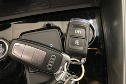 valkoinen Audi A3 2021 kuva 22.