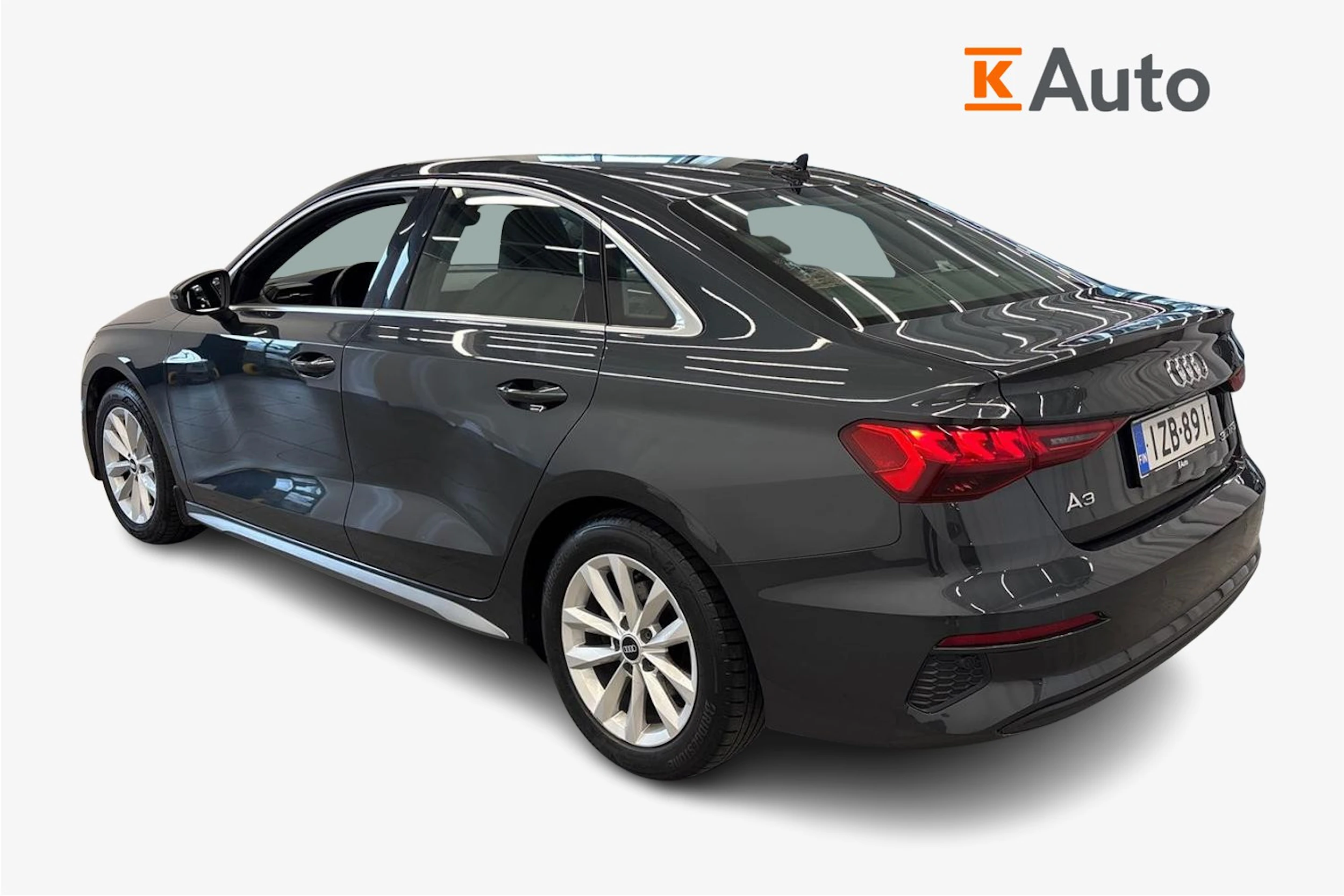 harmaa Audi A3 2021 kuva 2.