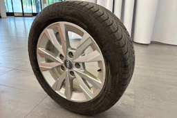 harmaa Audi A3 2021 kuva 10.