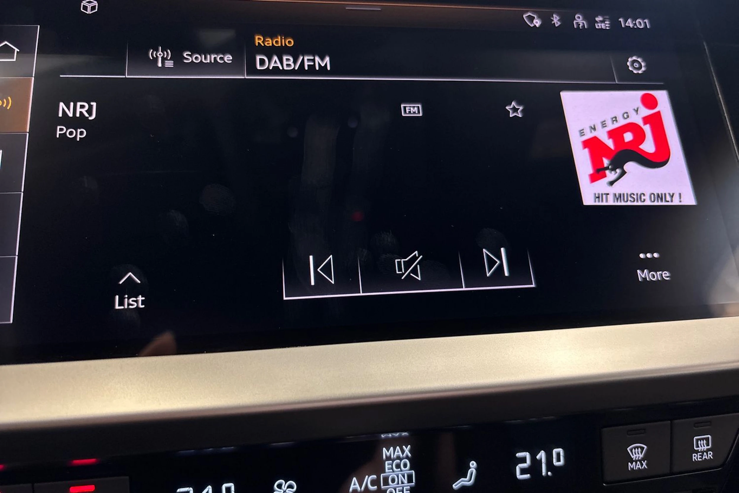 harmaa Audi A3 2021 kuva 22.