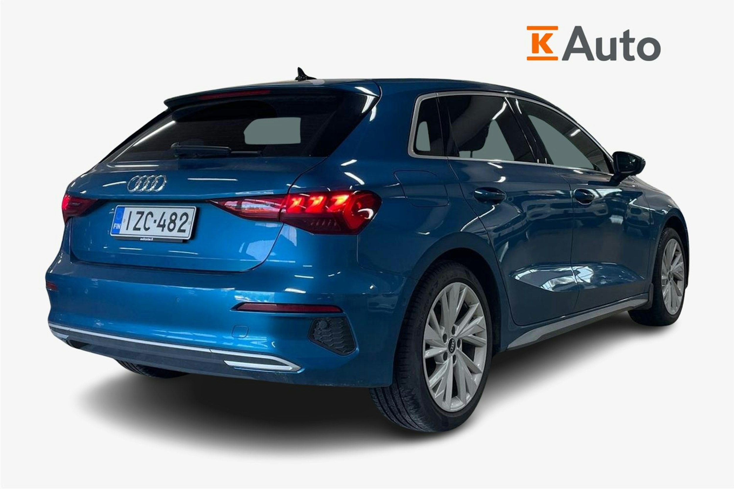 Sininen Audi A3 2021 kuva 2.