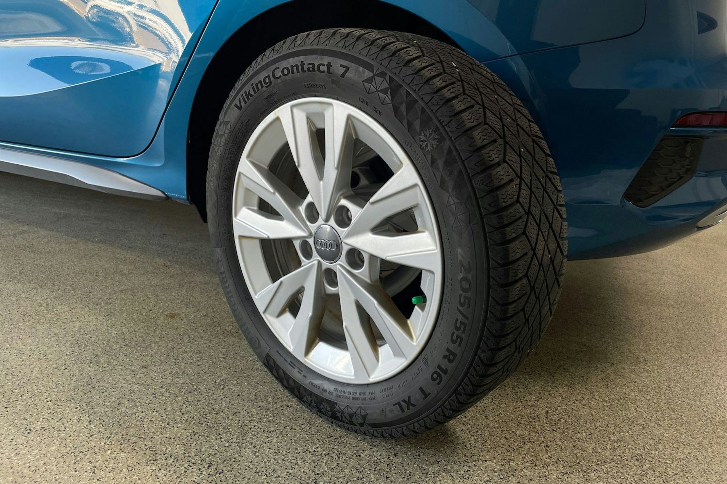 Sininen Audi A3 2021 kuva 10.