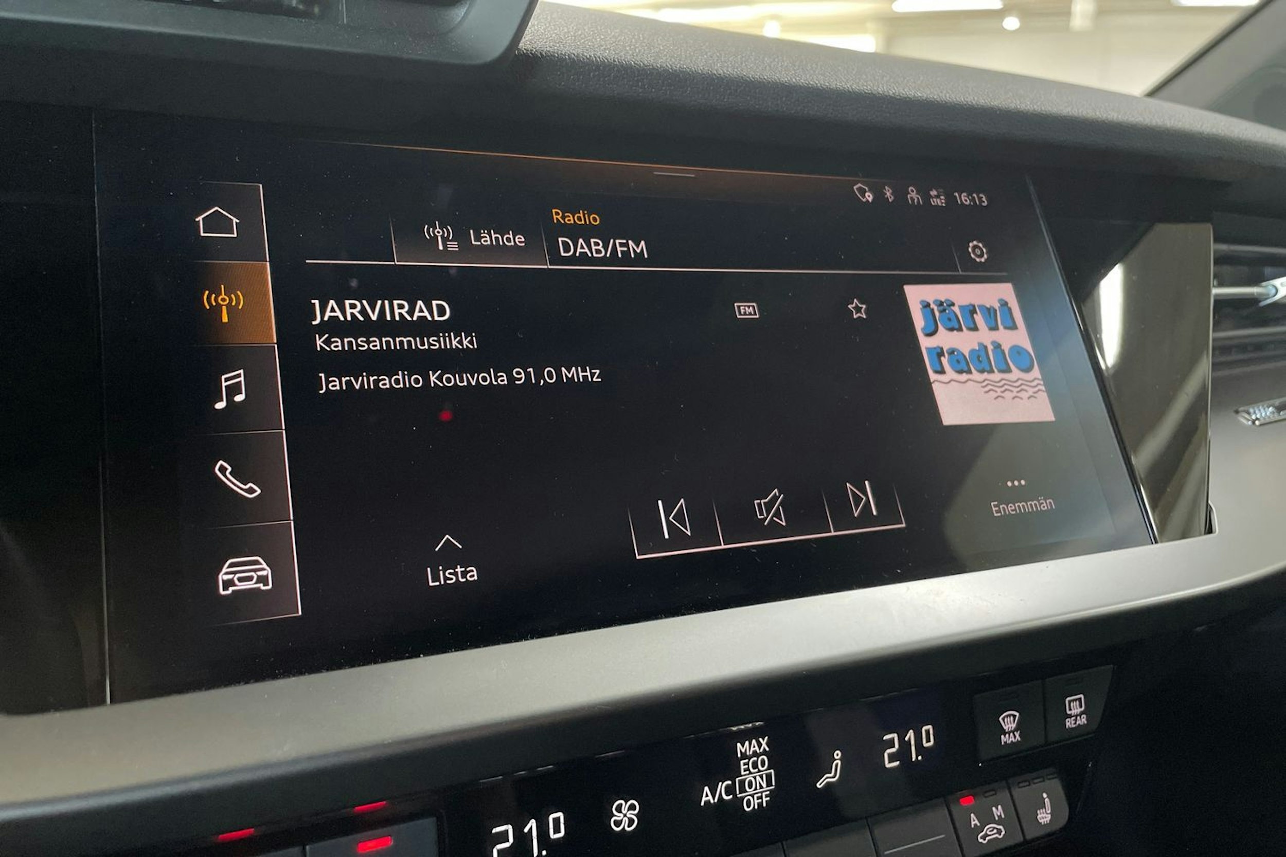 Sininen Audi A3 2021 kuva 19.