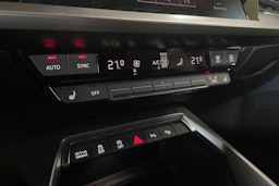 Sininen Audi A3 2021 kuva 20.