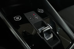 Sininen Audi A3 2021 kuva 21.
