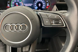 Harmaa Audi A3 2021 kuva 12.