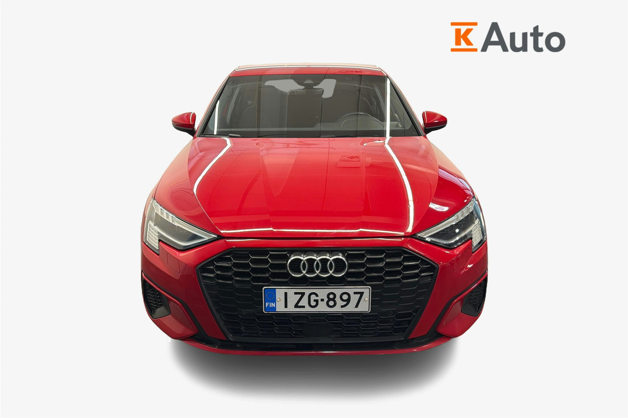 Punainen Audi A3 2021 kuva 5.