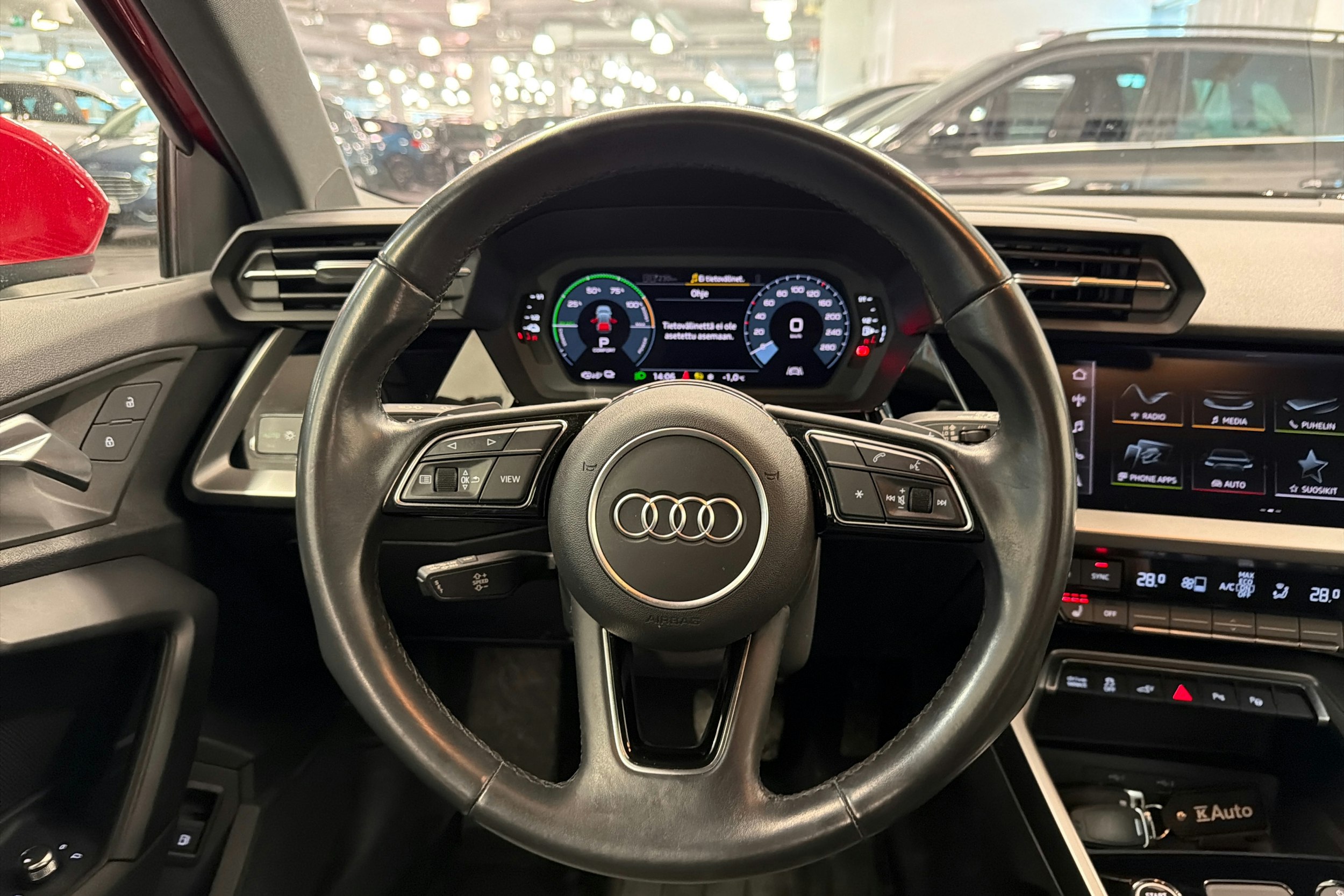 Punainen Audi A3 2021 kuva 14.