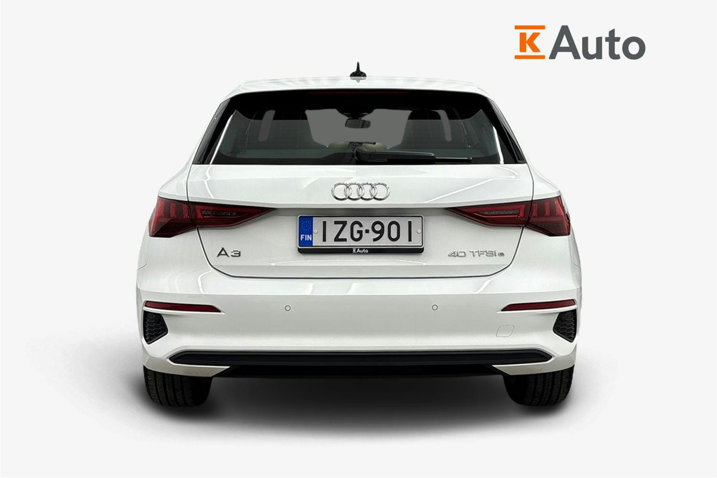 valkoinen Audi A3 2021 kuva 3.