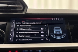 valkoinen Audi A3 2021 kuva 18.