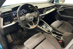 sininen Audi A3 2021 kuva 3.