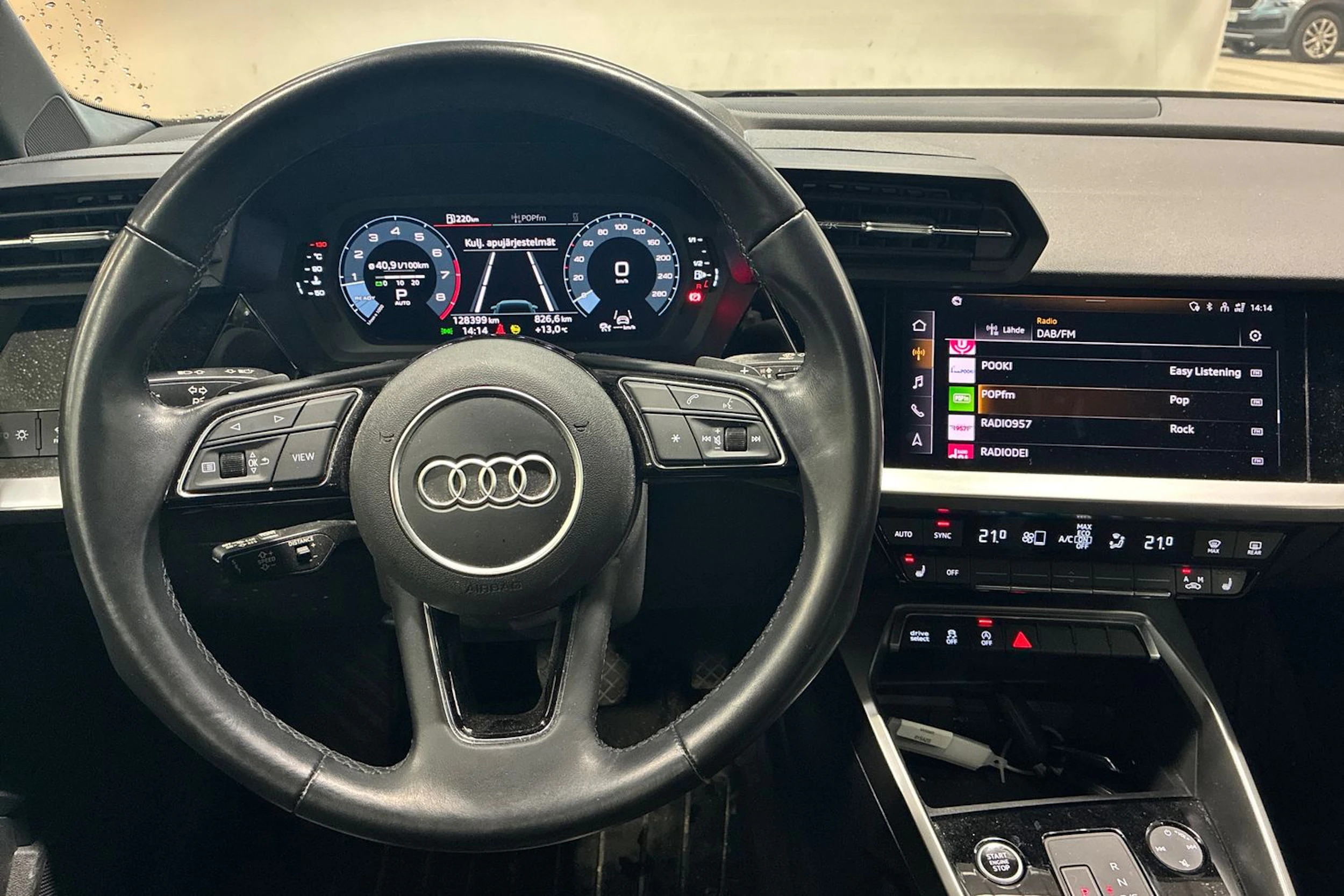 sininen Audi A3 2021 kuva 4.