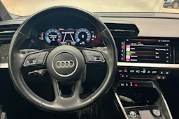 sininen Audi A3 2021 kuva 4.