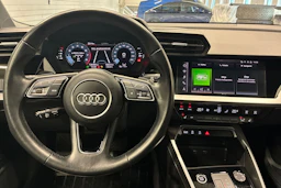 sininen Audi A3 2021 kuva 15.