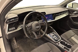 valkoinen Audi A3 2021 kuva 3.