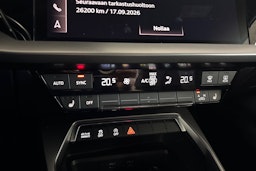 valkoinen Audi A3 2021 kuva 17.