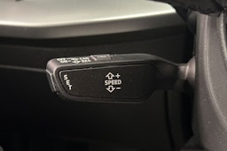 valkoinen Audi A3 2021 kuva 13.