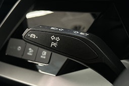 valkoinen Audi A3 2021 kuva 14.