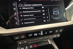 valkoinen Audi A3 2021 kuva 19.
