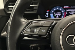 valkoinen Audi A3 2021 kuva 18.