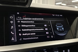 valkoinen Audi A3 2021 kuva 23.