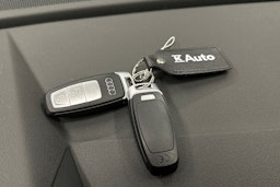 valkoinen Audi A3 2021 kuva 24.