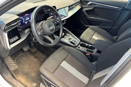 valkoinen Audi A3 2021 kuva 3.