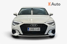 valkoinen Audi A3 2021 kuva 4.