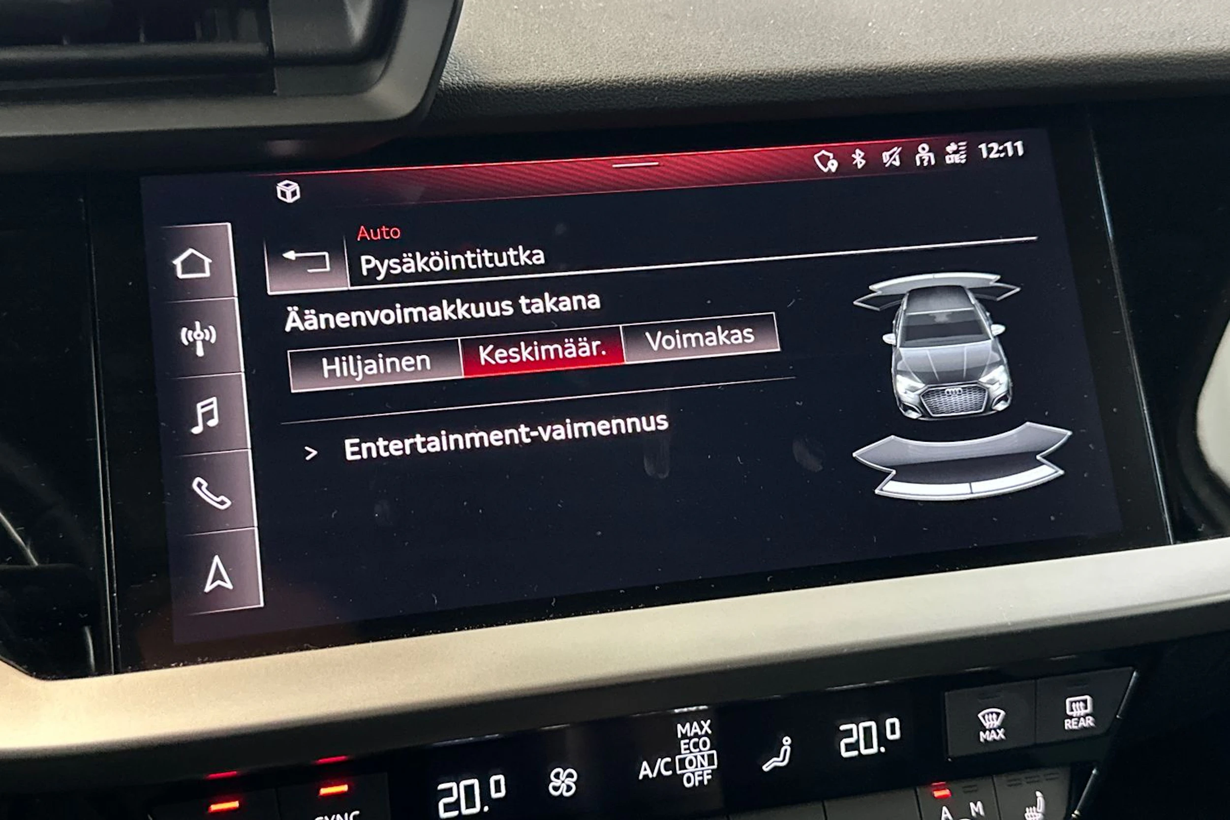 valkoinen Audi A3 2021 kuva 22.